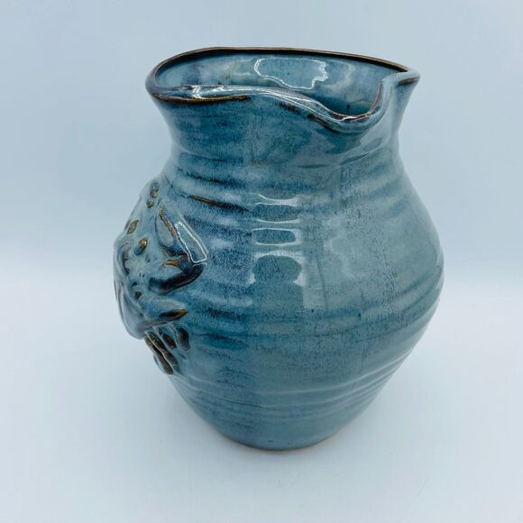 Large Glazed Hand Crafted Ribbed Pottery Pitcher w/ CRAB Blue Green - Picture 4 of 10
